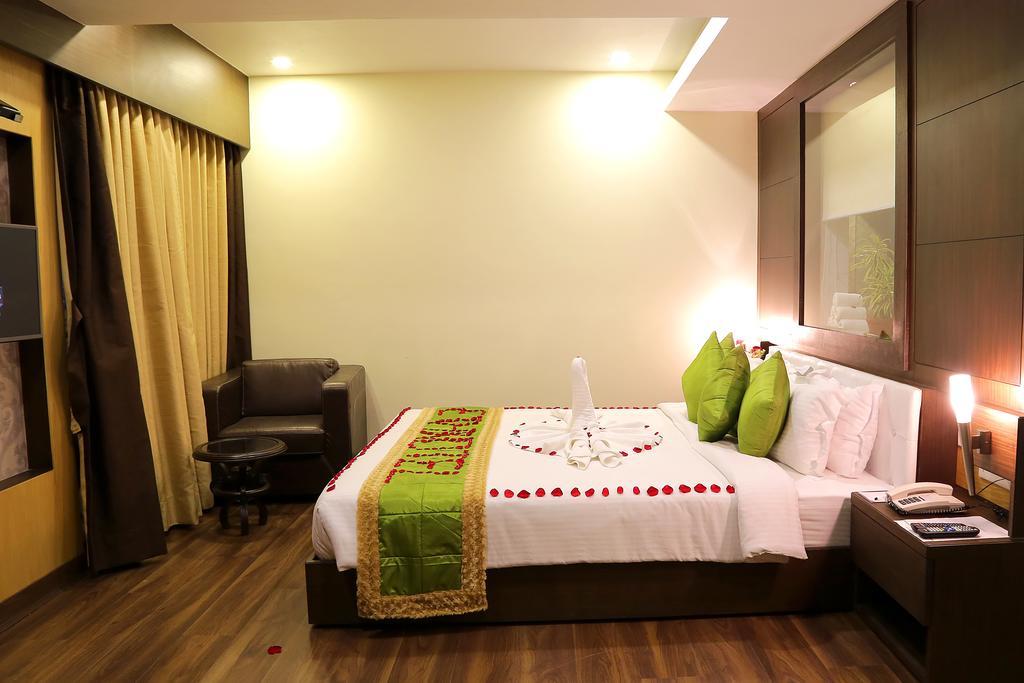 Ethnotel, Kolkata Airport Exterior photo