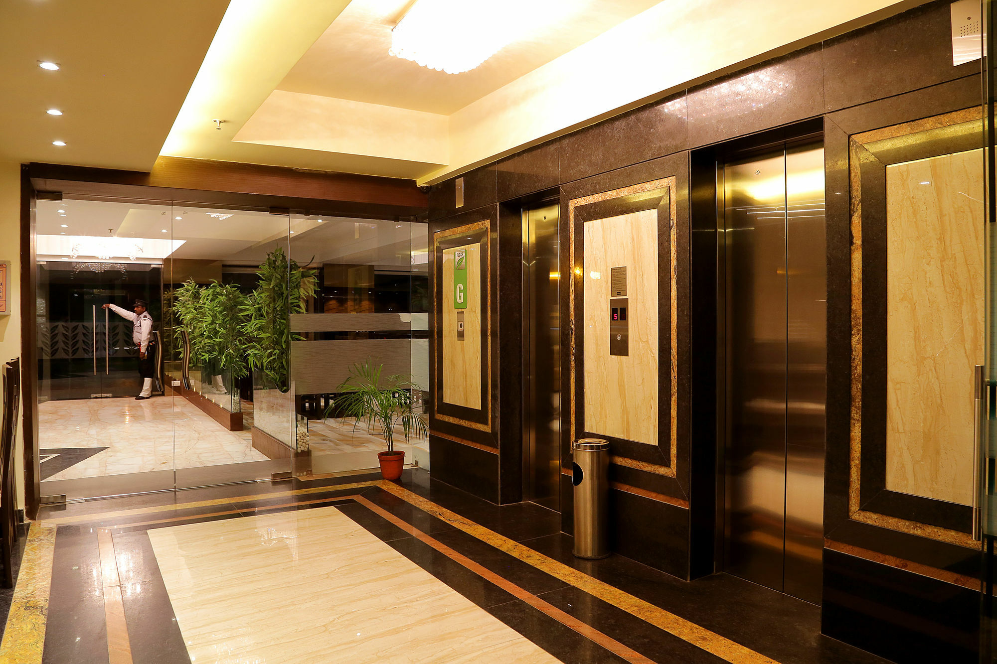 Ethnotel, Kolkata Airport Exterior photo