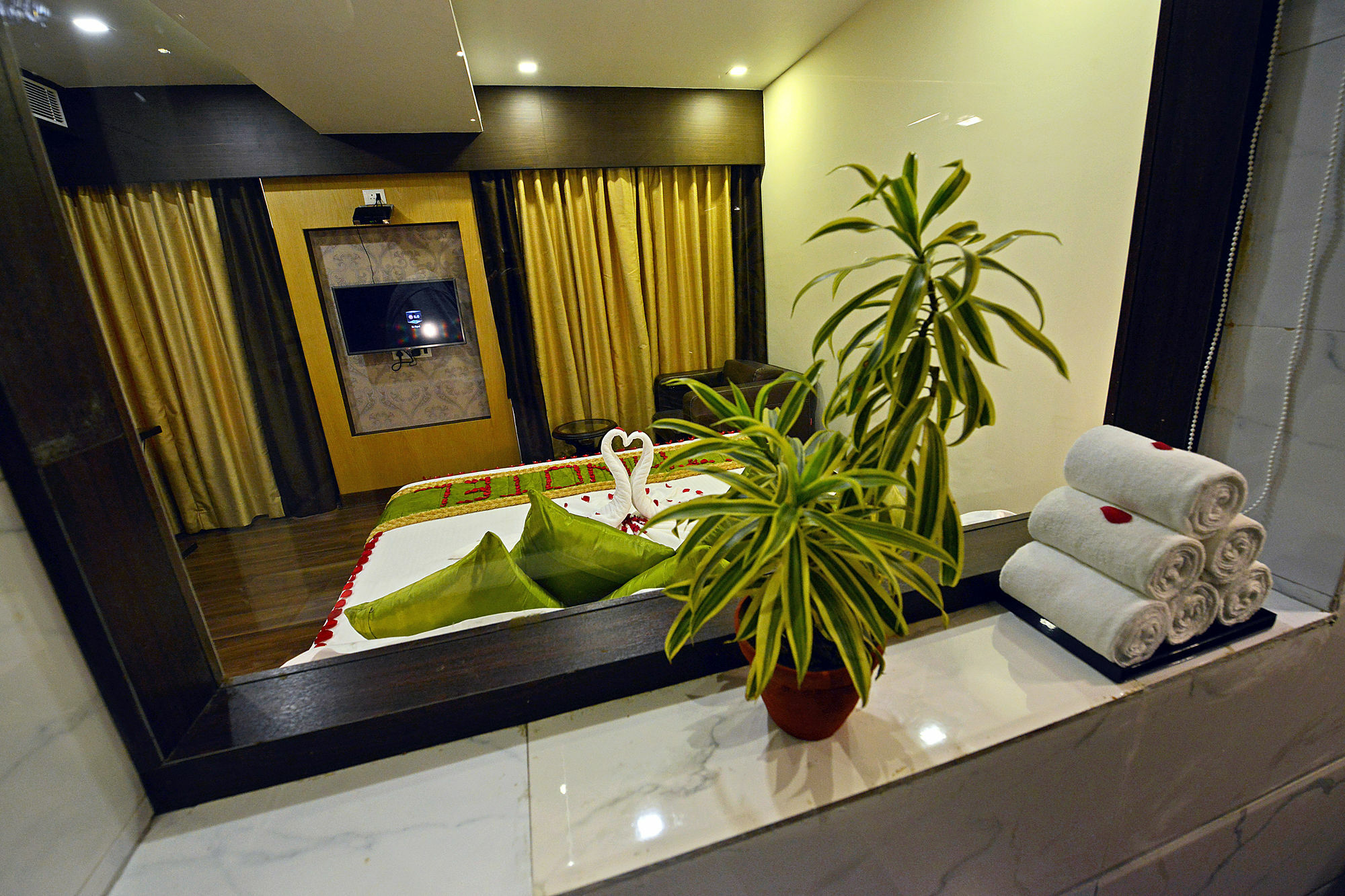 Ethnotel, Kolkata Airport Exterior photo